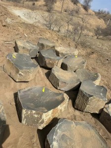 Basalt Birdbath - Magic Stone (1)
